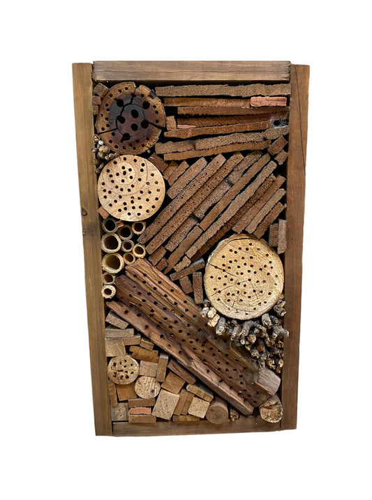 Hotel de insectos rectangular